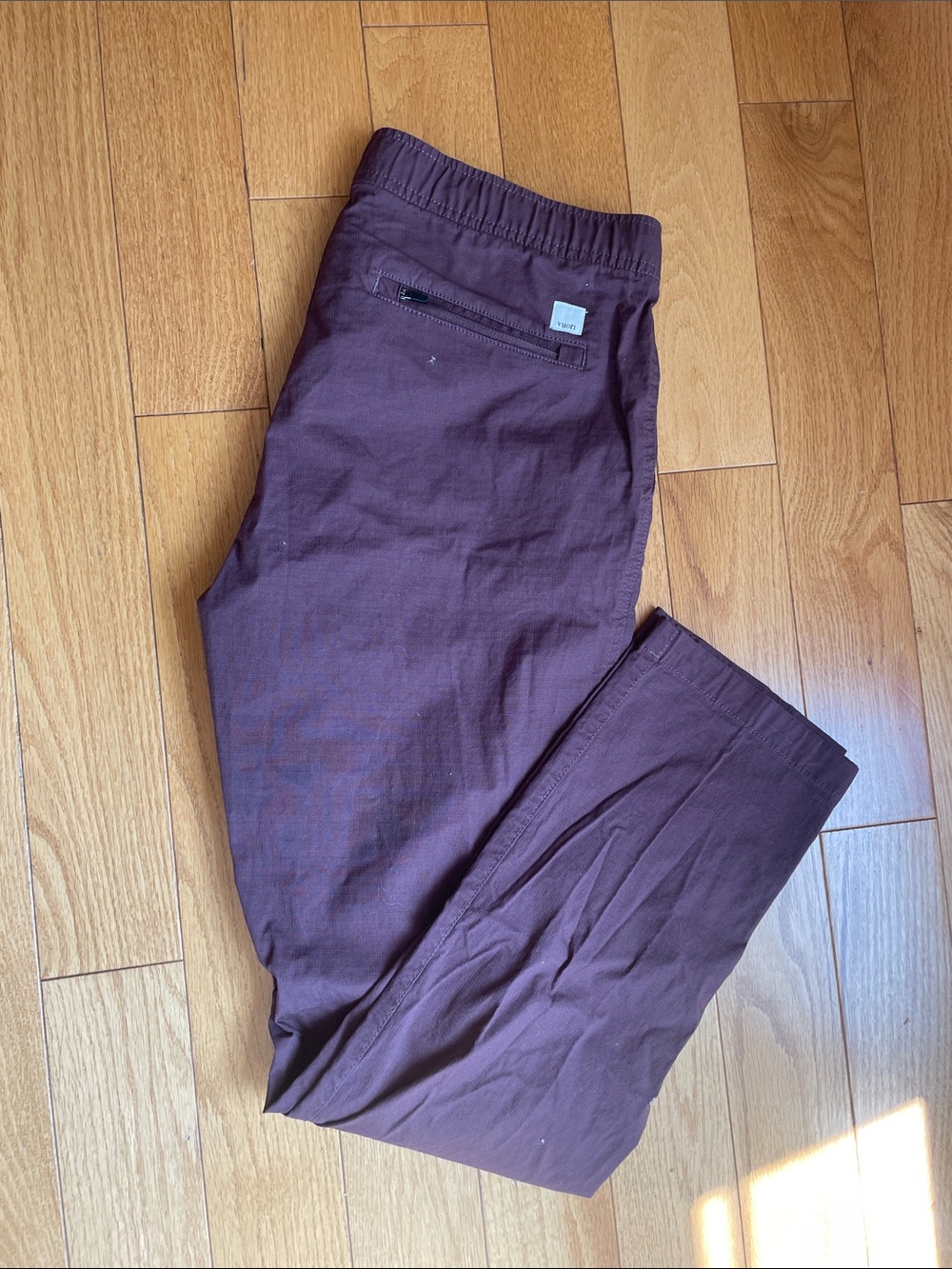 Vuori Women's Drawstring Chinos - Plum